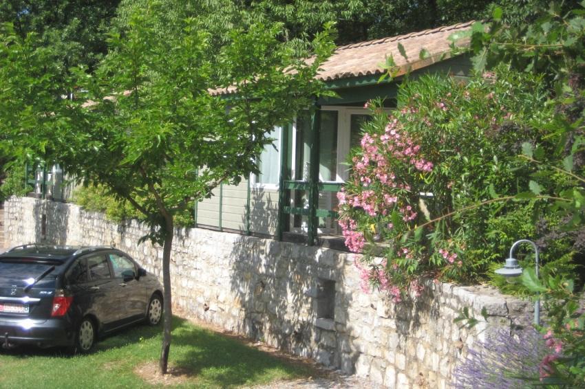 Camping Mas Du Sartre Saint Alban Auriolles 外观 照片